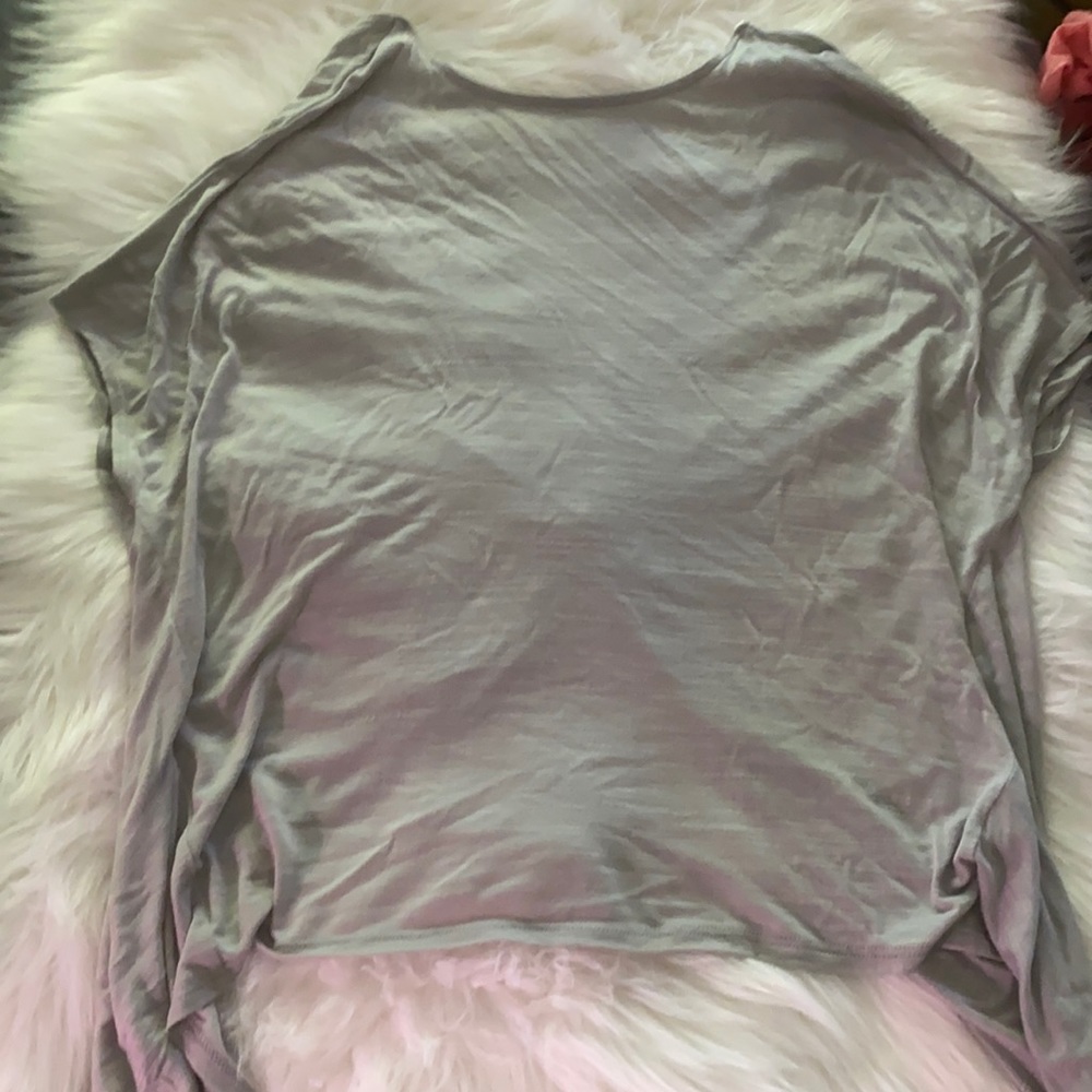NWOT Open back blouse